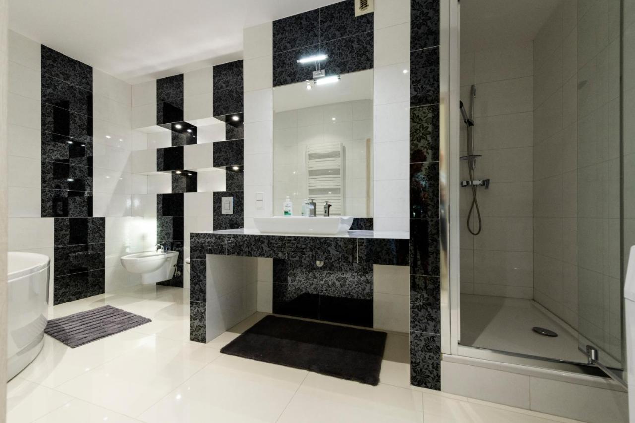 Ajk Apartament W Sea Towers Gdynia Luaran gambar