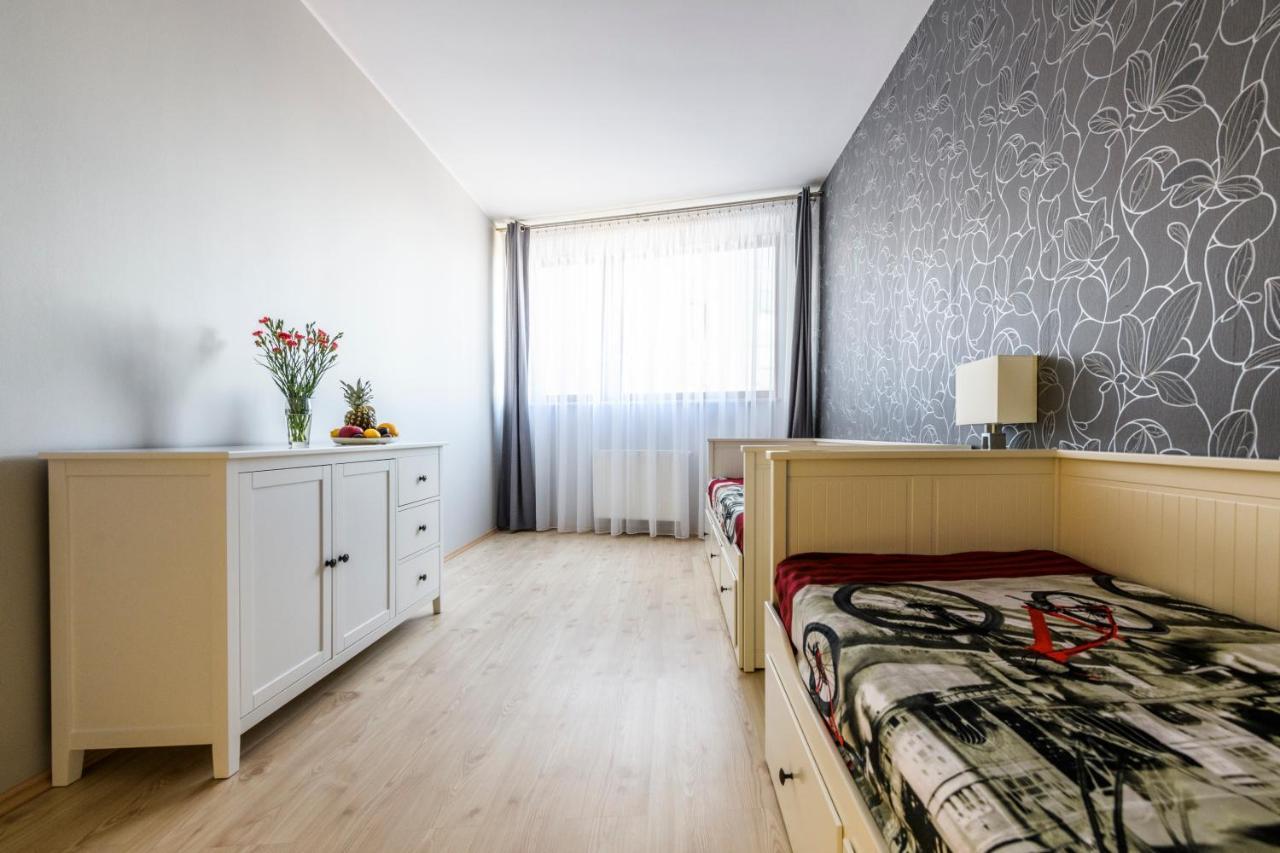 Ajk Apartament W Sea Towers Gdynia Luaran gambar